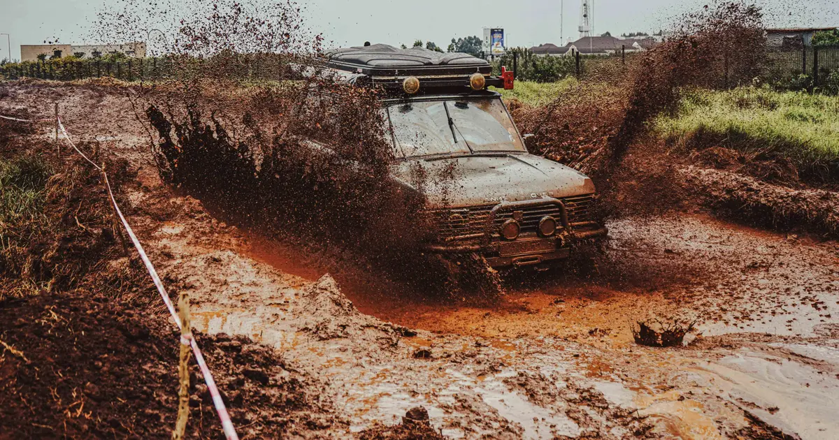 Rescate y winching de vehículos atascados en Miami